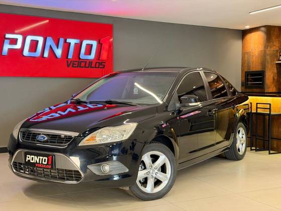 FORD FOCUS 2.0 GLX SEDAN 16V FLEX 4P AUTOMÁTICO